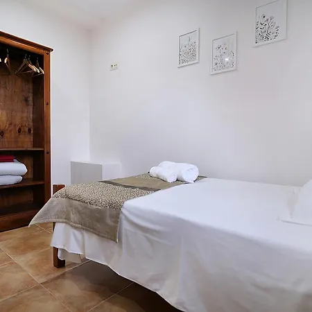 Galihost - Entre Vinedos * Cambados